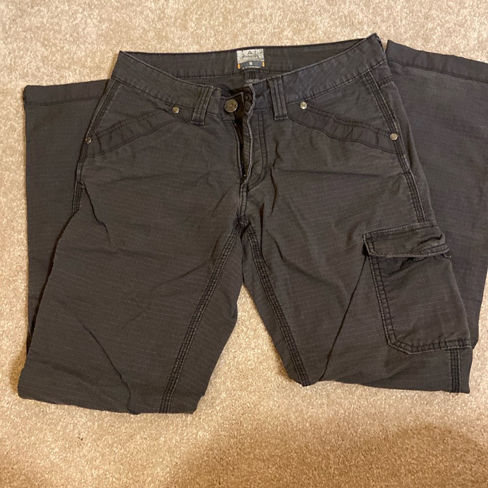 Ridge cut women’s work pants size 6
